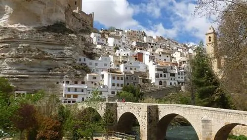 Алькала-де-Хукар