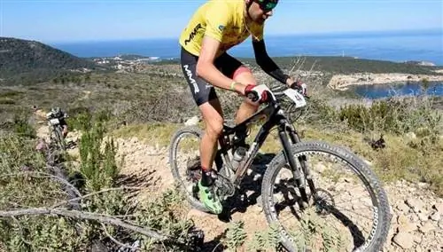 Возвращение на Ибицу на горном велосипеде MTB. Возвращение на Ибицу на горном велосипеде MTB.