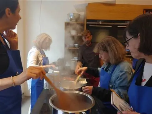 Отбор проб Avalon Waterways Active & Discovery Tours