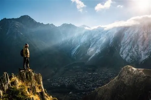 Лучшие места для пешего туризма по всему миру