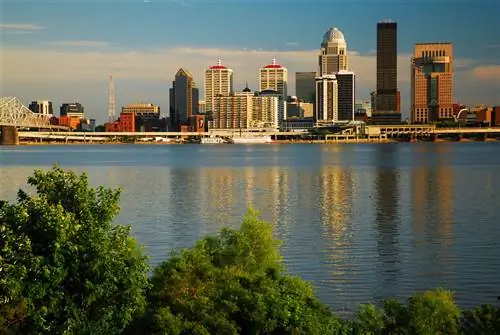 20 вещей, которые стоит увидеть и чем заняться в Луисвилле и его окрестностях