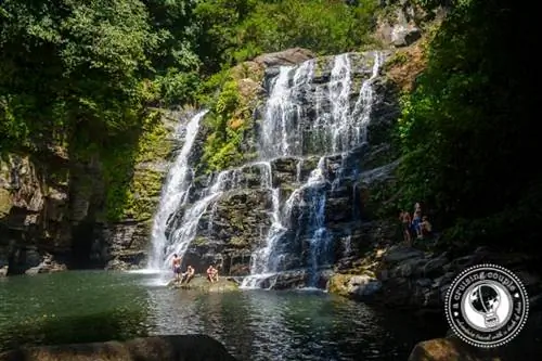 Водопады Науяка Коста-Рика