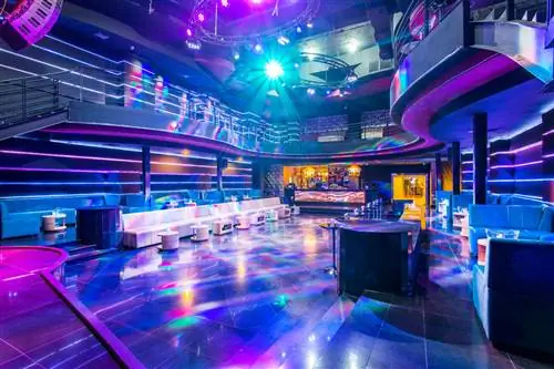 Отпразднуйте Новый год в раю только для взрослых