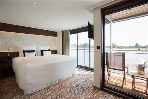 Одиночное путешествие по знаменитым рекам Европы