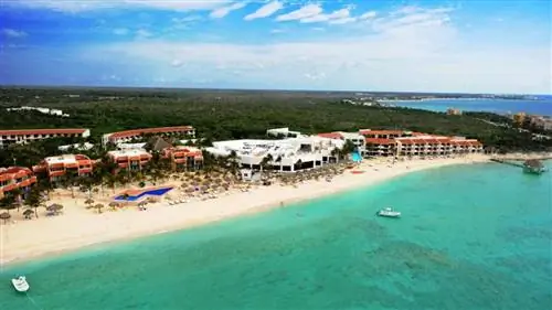 Oasis Hotels & Resorts представляет три новых микросайта