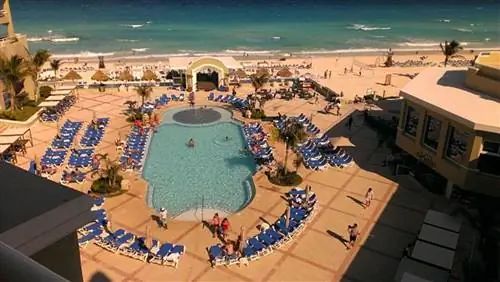 Получите максимум удовольствия от отпуска Funjet на курортах Panama Jack Resorts