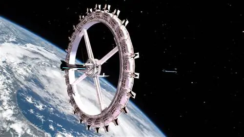 Космос - действительно последний бастион туризма