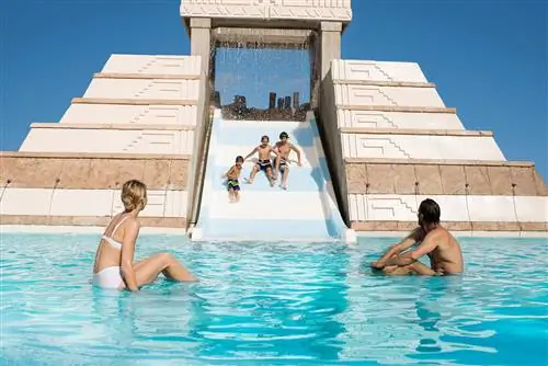 Наслаждайтесь качественным семейным отдыхом на Плайя-Мухерес