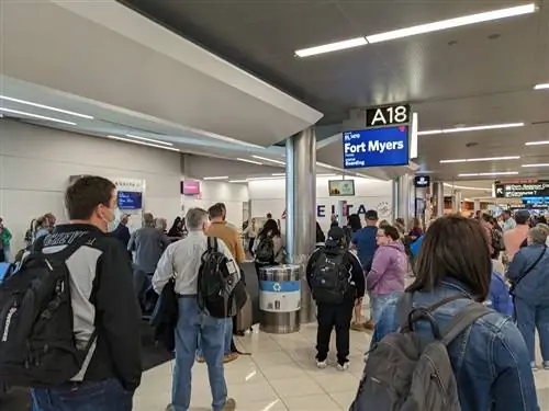 Авиакомпании действительно находятся под давлением