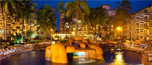 Влюбиться в Пуэрто-Вальярту на Вилле дель Пальмар