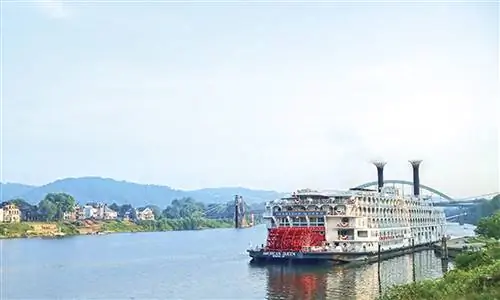 Откройте для себя скрытые сокровища вместе с американской королевой