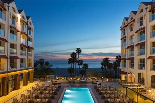 Новые предложения Побалуйте семьи в Южной Калифорнии