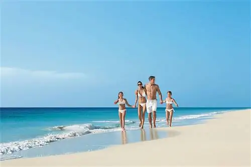 Семейное веселье начинается с полета