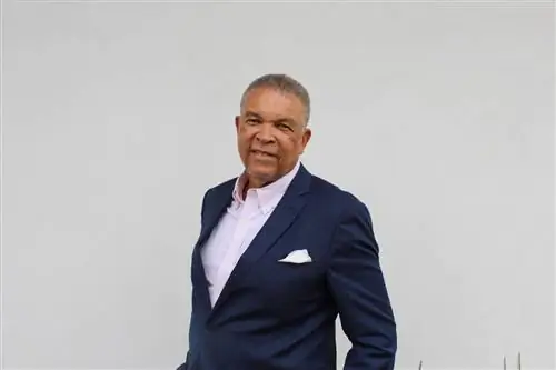 Донни Доусон оставляет наследие в области пропаганды консультантов по путешествиям