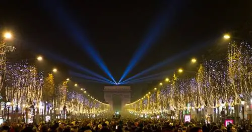 6 европейских городов с лучшими новогодними праздниками