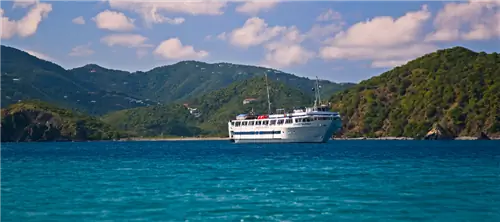 Исследуйте водные пути Северной Америки в этих приключенческих летних круизах