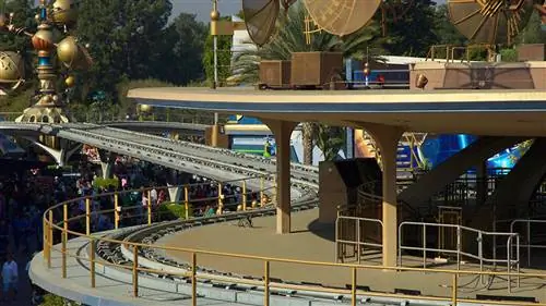 Что делать с «Землей будущего» Диснея сегодня?