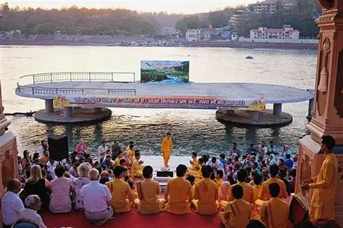 Йога, холодный кофе и овощи: идиллия в Ришикеше, Индия