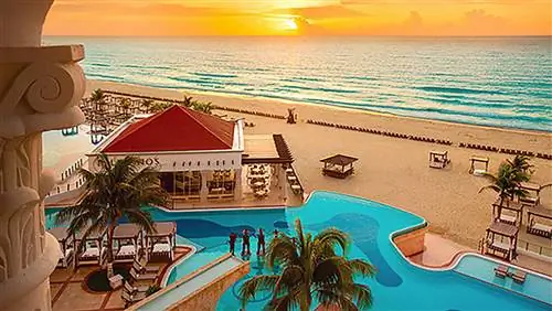 Выходи и голосуй: The Travvy Awards