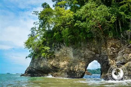 Натуральное окно Коста-Рика