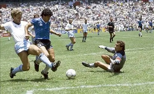 СМОТРЕТЬ: Два величайших футбольных гола в истории Аргентины