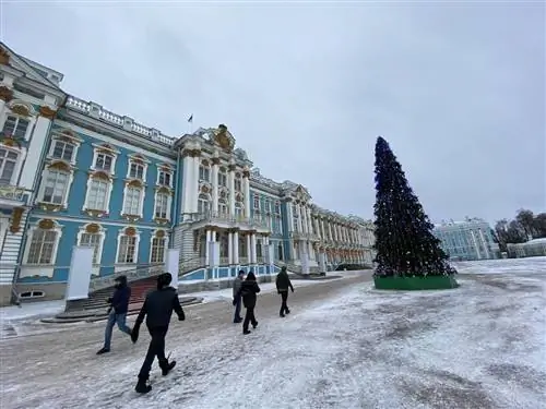 Санкт-Петербург: Летний дворец. На фото Дэн Фостер.