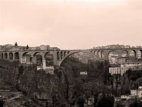 Мост Сади-Рашед в Константине, Алжир.