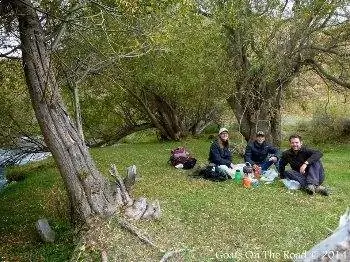 Обед в лесу с чаем, конечно.