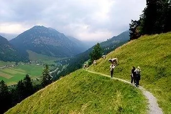 Прекрасные виды из пеших прогулок по Лихтенштейну.