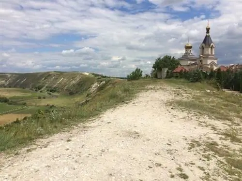 Orheiul Vechi издалека