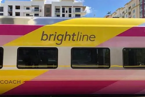 Флорида говорит: все на борт Brightline
