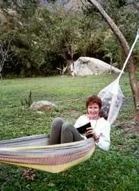 Основатель Writing Retreats Патрисия Ли Льюис в Лос-Наранхосе