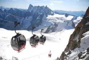 Подъем на вершину горы Блан на канатной дороге Plan de Aiguille.
