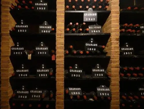 Грэм Порт Гайя Порту