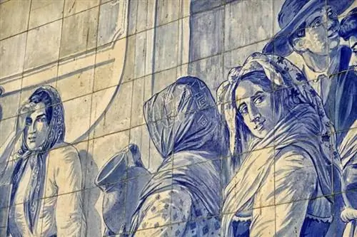 TIles Железнодорожный вокзал Порту-Сан-Бенту