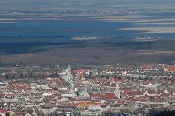 Вид на Шопрон и Ферто, Венгрия.