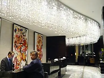 Вестибюль отеля Jumeirah Frankfurt