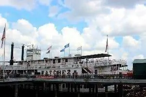 Джазовый бранч на пароходе Natchez.