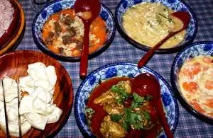 Бутанцы кладут перец чили во все.