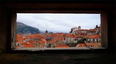 Дубровник похож на Венецию без каналов и романтических поворотов.