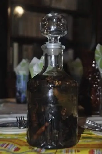 Бутылка украинской домашней водки.