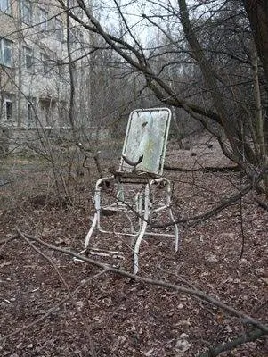 экзаменационное кресло