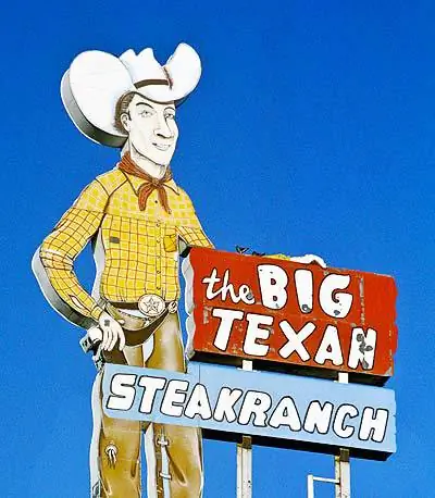 The Bix Texan Steak Ranch на межштатной автомагистрали 40.