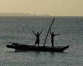 Лодочники на Занзибаре - фото Антинга Джеймса Эллиса