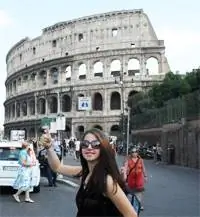 Алексис Бретт в Риме.