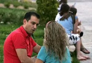 Индивидуальные беседы являются основной частью программы.