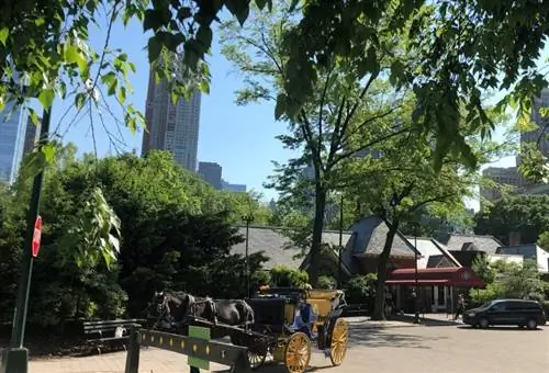 Tavern on the Green, культовый ресторан в Центральном парке.