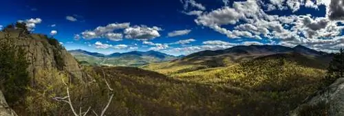 Вид на парк Адирондак с горы Совиная голова.