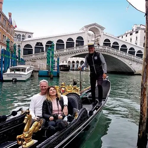 прокатиться на гондоле в венеции