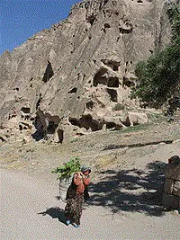 Рядом с деревней Япрахисар в долине Ильхара.